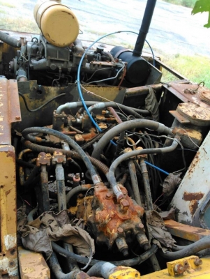 Komatsu Pc200-5 ขายตามสภาพ รถสตาร์ได้