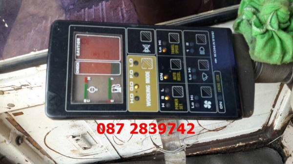 ขายรถแบคโฮบูมยาว Komatsu pc200-5