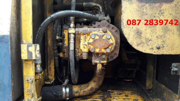 ขายรถแบคโฮบูมยาว Komatsu pc200-5