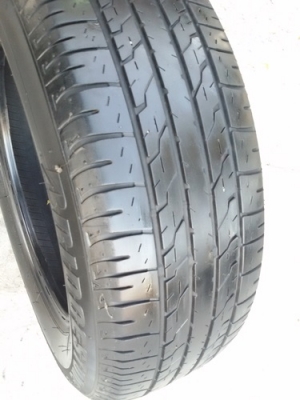 ขายยาง195/65/15 ปี 4812  BRIDGESTONE B250  4 เส้น