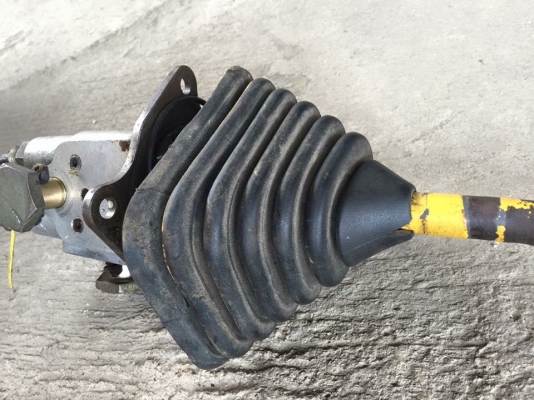 คอลโทรลมือ pc30-7 เช็คนอกญี่ปุ่น