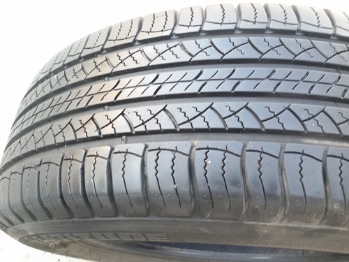 ขายยาง225/65/17 ปี 3513 MICHERLIN LATITUDE  4 เส้น