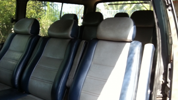 ขายรถตู้ toyota hiaec 215,000 มือแรก