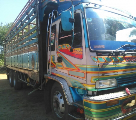 สิบล้อ อีซูซุ DEGA 230โบว์ ปี47 ช่วงยาว 7.50ม สภาพดีสวยพร้อมใช้ ^เอกสารลงเล่มแล้ว^ทะเบียนพร้อมโอน ราคา 725,000บ ต่อรองได้