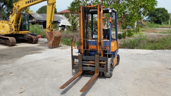 ขายด่วนรถยก TOYOTA 5FGยก1.5ตันเสาสูง3เมตรงาสไลย์ซ้าย-ขวารถนอกนำเข้ายังไม่เคยใช้งานในเมืองไทย