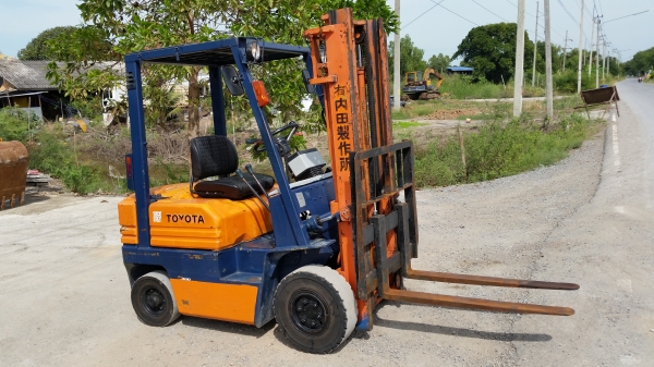 ขายด่วนรถยก TOYOTA 5FG18ยก1.8ตันเสาสูง3เมตรยางตันหน้าหลังรถนอกนำเข้ายังไม่เคยใช้งานในเมืองไทย ขายด่วนรถยก TOYOTA 5FG18ยก1.8ตันเสาสูง3เมตรยางตันหน้าหลังรถนอกนำเข้ายังไม่เคยใช้งานในเมืองไทย