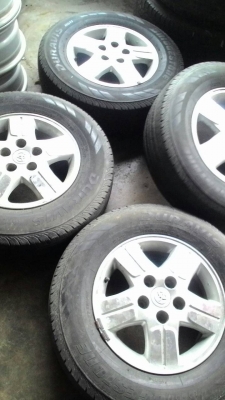 215/70R15 แม๊กวีโก้ ขอบ15 พร้อมยาง BRIDGEST0NE DURAVIS R611 ชุด 4 ล้อ tel.081-427-3941