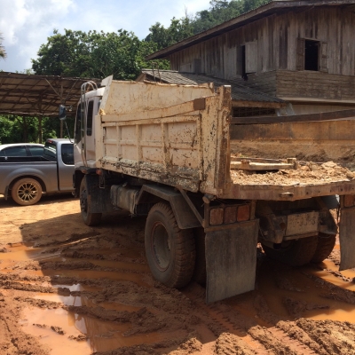 ขายรถบรรทุก 6 ล้อดัมพ์ ISUZU DECA FTR 195 แรงม้าปี 2544 ราคา 660000