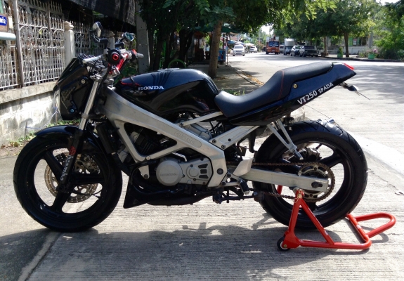 มาใหม่ด่วนๆถูกๆ Honda VT250 สรรพสามิตครบทุกใบ