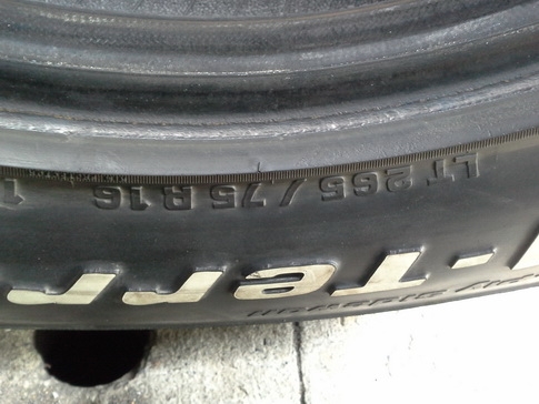 BF All USA. 265/75/16 ปลายปี12 สภาพสวยๆ 1ชุด