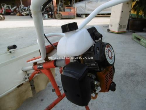 NEW!!! เครื่องกำจัดวัชพืชในร่องข้าว MARUYAMA  MA3 รหัสสินค้า : 80803332   Line ID: nihonmono  หรือเพิ่มเติมไดที่ www.nihonmono.com