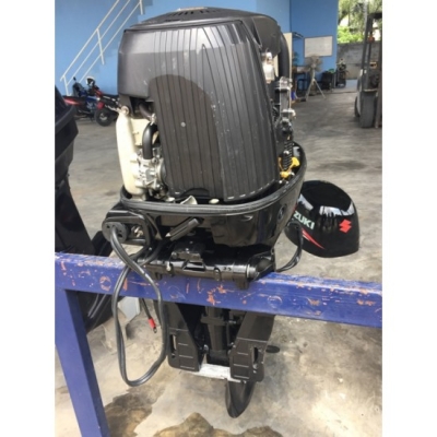 ขายเครื่องยนต์เรือ Suzuki 115แรงม้า 4จังหวะ 4สูบระบบหัวฉีด มือสองจากญี่ปุ่น