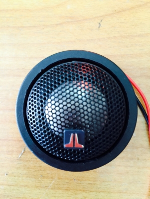 ขายลำโพงแยกชิ้น JL 6.5" รุ่น evolution XR 650 CSi. ขายลำโพงแยกชิ้น JL 6.5" รุ่น evolution XR 650 CSi.