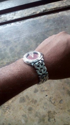 ขายนาฬิกาผู้ชายสายลายก้างปลา