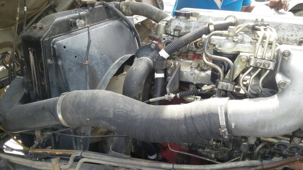 ขายรถ 10 ล้อดั๊พม์ HINO เมก้า ซีรี่ 500 เครื่อง 260 แรง ปี49 ยางใหม่ 10 เส้น เครื่องดี ครัซซีสวย เกียร์เดิม