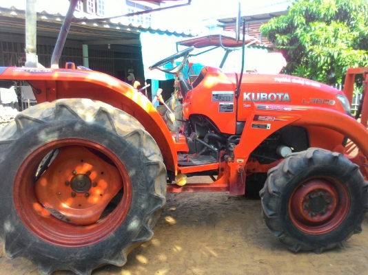 ขายรถไถ KUBOTA L3608 แถมดันหน้าคานบน ทะเบียนพร้อมโอน รถพร้อมใช้งาน ราคา 265,000 รถอยู่ อ.แกลง จ.ระยอง สอบถาม 0818618678,0899347475 มีรถขนส่งบริการทั่วไทย @ ร้าน DC Tractor Rayong
