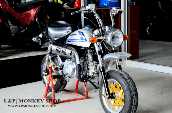 มังกี้ กอลิล่า เดิม ราคาสุดๆ เริ่มต้นเพียง 2XXXX  แต่งๆๆ ลดราคาทุกรุ่นและมีของแถมอีกมากมาย  ด่วนๆๆ ลดๆๆ   เริ่มต้นราคา ที 22999