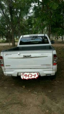 ขายรถ isuzu hilander x-series ปี 2011 ออฟชั่นครบ กล้องหน้ากล้องหลัง navigater แต่งครบชุด