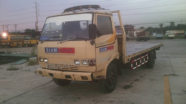 HINO FC114 เครื่องwo4d117hp กระบะพื้นเรียบ ความยาว5.50เมตร