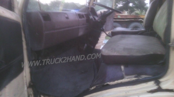 HINO FC114 เครื่องwo4d117hp กระบะพื้นเรียบ ความยาว5.50เมตร