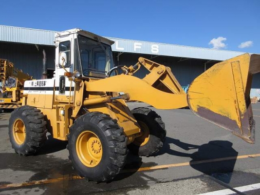 KOMATSU 510 กรองเดี่ยว ซีเรียล 15,000 นำเข้าจากญี่ปุ่น 090-986-2521 อ๊อบ