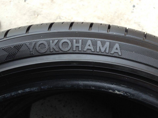 ยาง YOKOHAMA 205 - 45 -17 made in japan ปี 10 4 เส้น สภาพสวยๆไม่ปะไม่บวมดอกยางเหลือเยอะวิ่งใด้อีกนานค่ะ