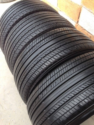 ยาง YOKOHAMA 205 - 45 -17 made in japan ปี 10 4 เส้น สภาพสวยๆไม่ปะไม่บวมดอกยางเหลือเยอะวิ่งใด้อีกนานค่ะ