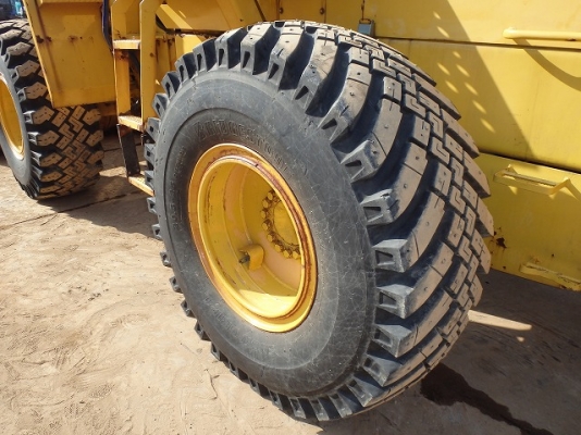 Komatsu WA300-1 ซีเรียล 30,000 นำเข้าจากญี่ปุ่น โทร.090-986-2521 อ๊อบ