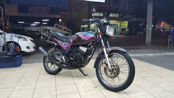 ขออนุญาติขาย Yamaha RXZ 135 สวย คลาสสิค ฟรีค่าโอน ขออนุญาติขาย Yamaha RXZ 135 สวย คลาสสิค ฟรีค่าโอน