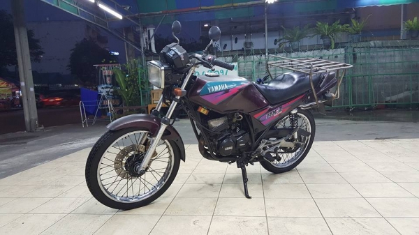 ขออนุญาติขาย Yamaha RXZ 135 สวย คลาสสิค ฟรีค่าโอน