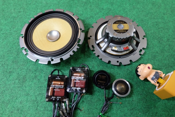 ลำโพงแยกชิ้น Pioneer Carrozzeria รุ่น TS-C06A ลำโพงแยกชิ้น ขนาด 6" กรวยเคฟล่าห์เหลือง
