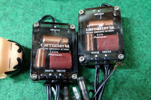 ลำโพงแยกชิ้น Pioneer Carrozzeria รุ่น TS-C06A ลำโพงแยกชิ้น ขนาด 6" กรวยเคฟล่าห์เหลือง