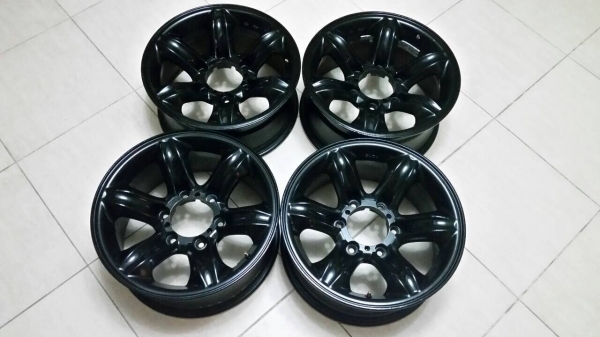 ล้อเล็บเหยี่ยวแท้ๆ