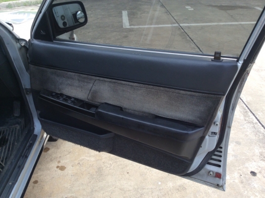 ขายเลขทะเบียนสวยแถมรถ โตโยต้า โคโรน่า ST150 ปี87 เครื่อง 1.8 เกียร์ธรรมดา ติดแก๊สLPG เพาเวอร์ กระจกไฟฟ้า เซ็นทรัลล๊อก ภายในสวยๆเดิมๆแอร์เย็น วิทยุCD ตัวถังเดิมๆไม่มีชนสีเงาไม่ผุ รถขับดีครับ พร้อมใช้งาน ขายพร้อมเลขทะเบียนสวย (งบ 9494 )