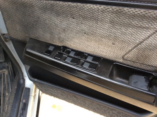 ขายเลขทะเบียนสวยแถมรถ โตโยต้า โคโรน่า ST150 ปี87 เครื่อง 1.8 เกียร์ธรรมดา ติดแก๊สLPG เพาเวอร์ กระจกไฟฟ้า เซ็นทรัลล๊อก ภายในสวยๆเดิมๆแอร์เย็น วิทยุCD ตัวถังเดิมๆไม่มีชนสีเงาไม่ผุ รถขับดีครับ พร้อมใช้งาน ขายพร้อมเลขทะเบียนสวย (งบ 9494 )