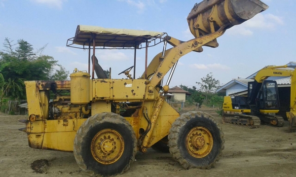 ขายรถตัก JH60 สภาพสวยพร้อมใช้งาน เครื่องดีปั้มแรง ยางพร้อมใช้งาน รถโดยรวมพร้อมใช้เลยครับ เอกสารสัญญาซื้อขาย