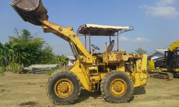 ขายรถตัก JH60 สภาพสวยพร้อมใช้งาน เครื่องดีปั้มแรง ยางพร้อมใช้งาน รถโดยรวมพร้อมใช้เลยครับ เอกสารสัญญาซื้อขาย