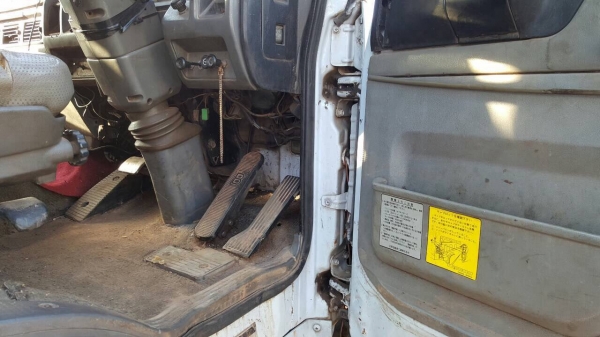 ขายรถพ่วง แม่-ลูกไม่ดั้ม HINO FM1J คัสซีสวยตลอดเส้น เครื่อง JO8C 210 แรงม้า เกียร์เดิม ยางเต็ม เอกสารเล่มทะเบียนพร้อมโอน