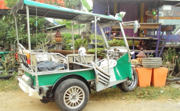 มินิตุ๊กๆ คราสสิค