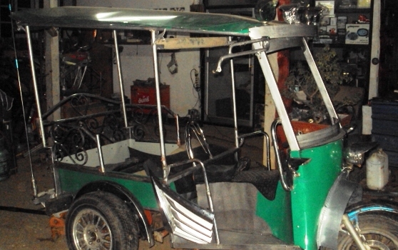 มินิตุ๊กๆ คราสสิค