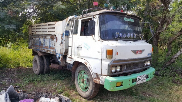 ขาย 6 ล้อดั้ม HINO KL340 คัสซีสวยตลอดเส้น เครื่อง EH100 150 แรงม้า มีสโลว์กลาง พวงมาลัยพาวเวอร์ ทะเบียนพร้อมโอนครับ