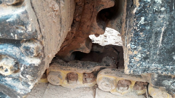 ขายรถแบคโฮ KOMATSU PC200-5 เอกสารอินวอย ระบบไฟเต็ม คอลโทรลสั้น ซีเรียล 66000 ราคา 1150000