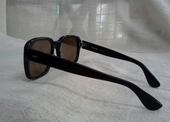 แว่นตาอเมริกันวินเทจ  BOGART/USA