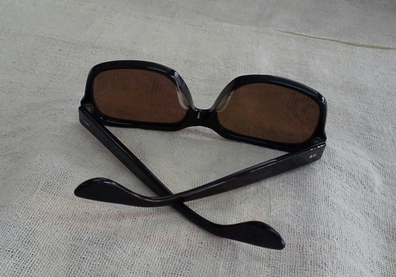 แว่นตาอเมริกันวินเทจ  BOGART/USA