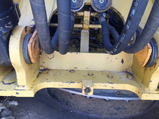 ขายรถแบคโฮ CAT 315D เอกสารอินวอย 13000 ชม.ราคา 1500000