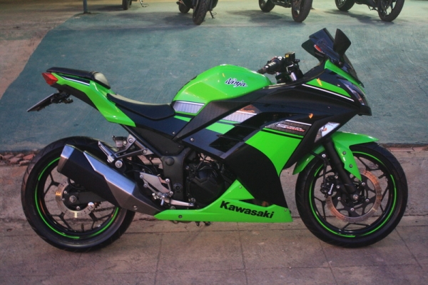 _NINJA250 ปี2013 เครื่องดี วิ่งน้อย ฿98,000_79bikeเพชรบูรณ์