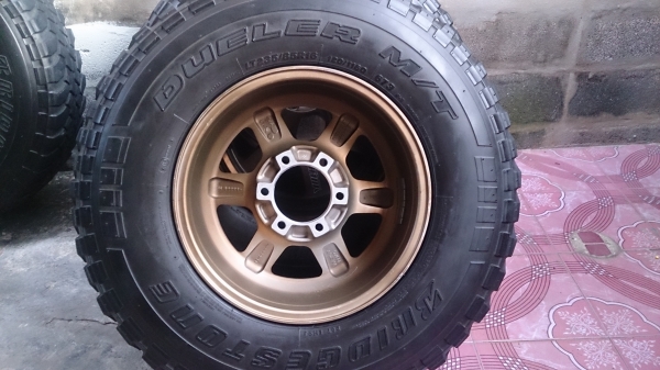 ล้อ TE37X พร้อมยาง Bridgestone MUD
