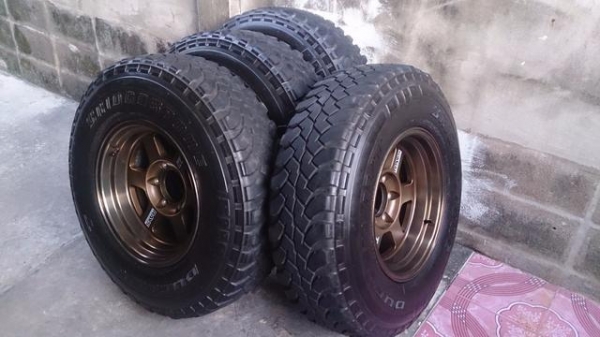 ล้อ TE37X พร้อมยาง Bridgestone MUD(Japan)