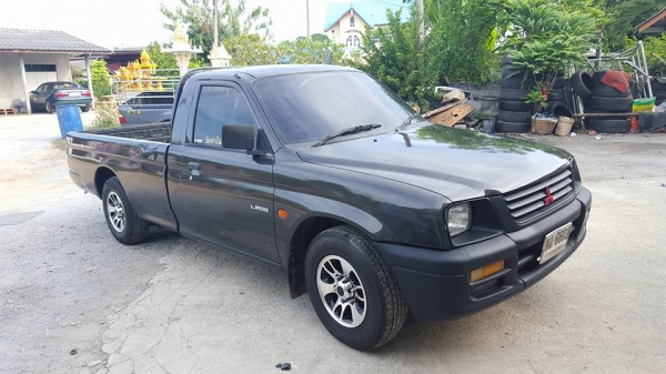 รถพร้อมใช่งาน ชอบ ราคา ต่อรองได้นิดน่อย