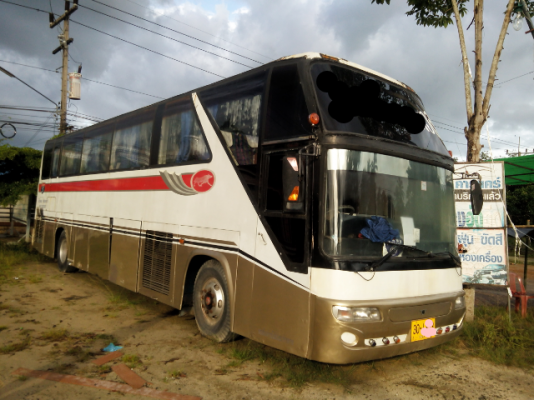 ขายรถบัสแอร์ป้าย 30 HINO 38 ที่นั่ง ยาว 12 เมตร เครื่องฮีโน่ 8 สูบ ช่วงล่างถุงลมเขาควาย ยาง 1000 ราคา 280000